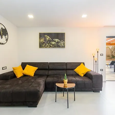 Apartament Lea Nea By Istrialux