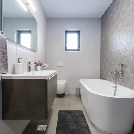 Apartament Lea Nea By Istrialux